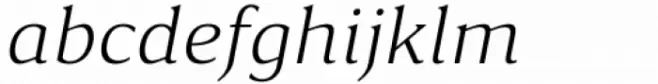 Accia Moderato Light Italic