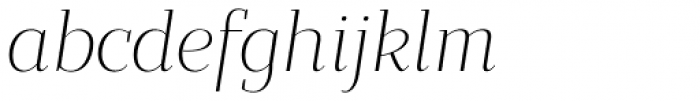 Bandera Display Light Italic
