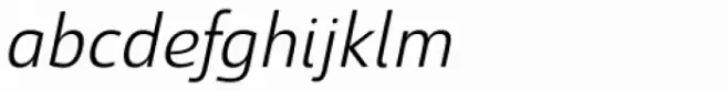 Savigny Regular Normal Italic