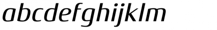 Xenois Semi Pro Medium Italic