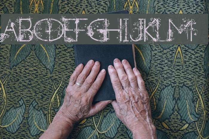 A new Heard Decorative - LJ-Design Studios Decorativa Font examples