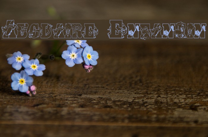 Abcdaire Enfantin Font examples