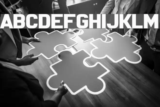 Achtung! Polizei Font examples