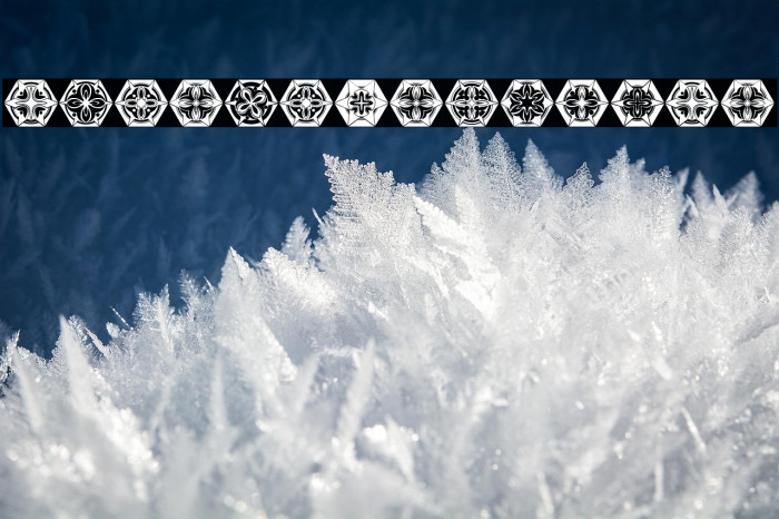 Adornos Regular Example 3