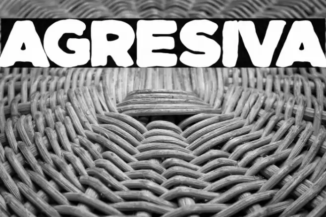 Agresiva Font examples