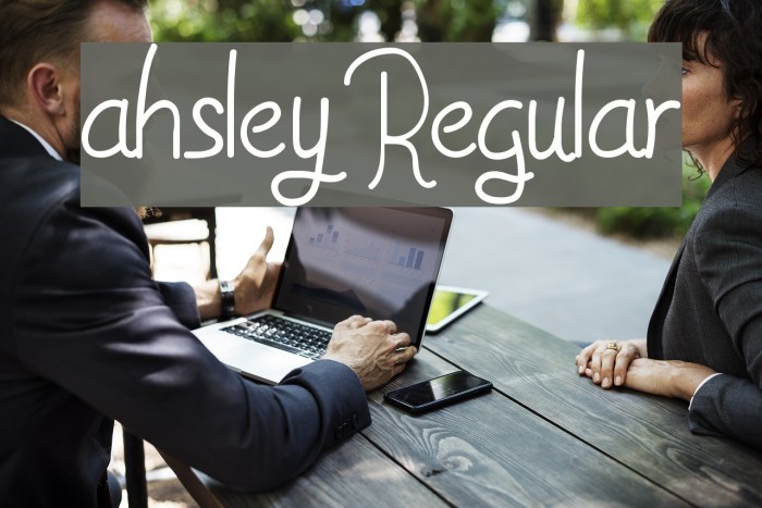 ahsley Regular Font examples