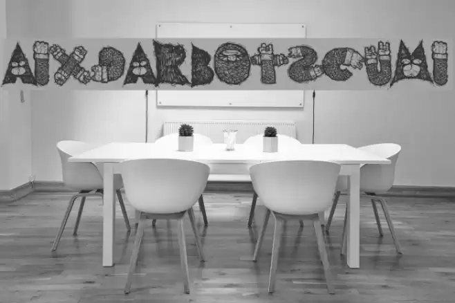 AIxDARBOTZCUMI Font examples