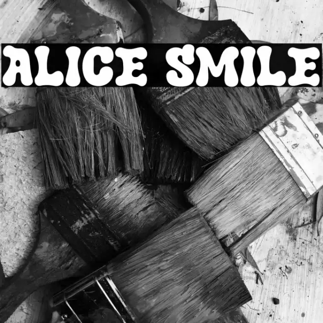 Alice Smile Font examples