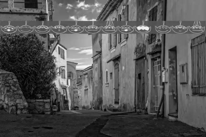 Aliencons two Font examples