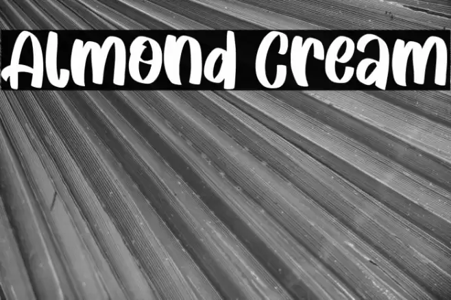 Almond Cream Font examples