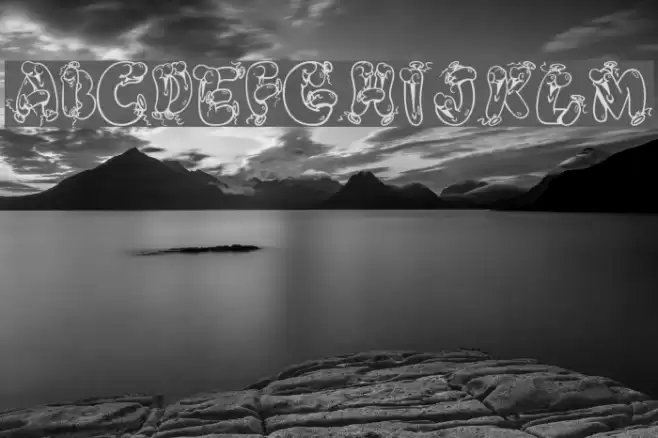 AlphaBalloons2 Font examples