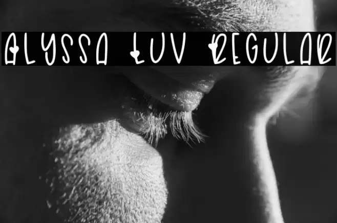 Alyssa Luv Regular Fonte examples