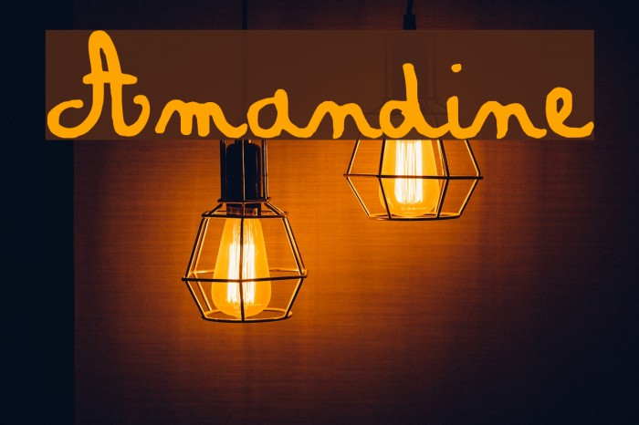 Amandine Шрифта examples