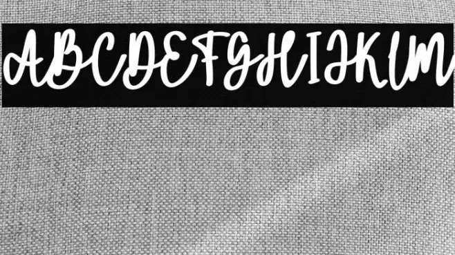 AmmeliaFREE خط examples