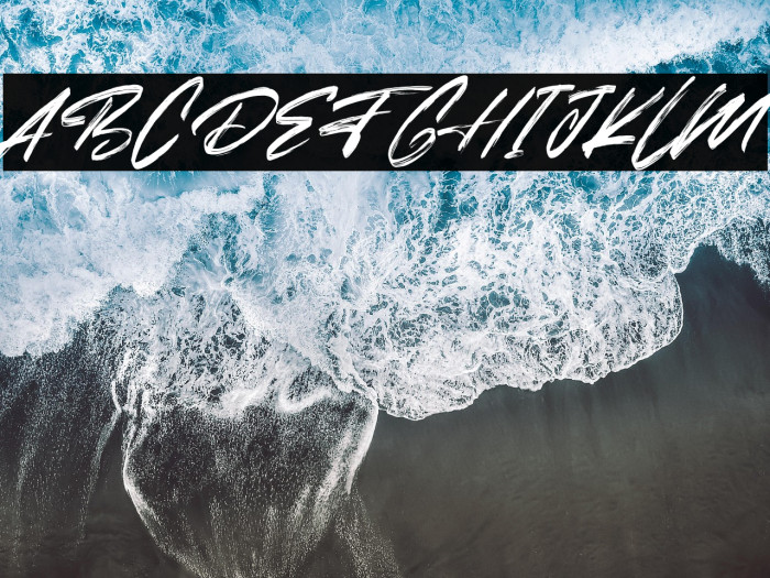 Amores Free Font Example 3