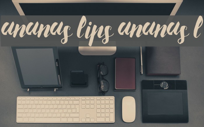 Ananas Lips Ananas L Font examples