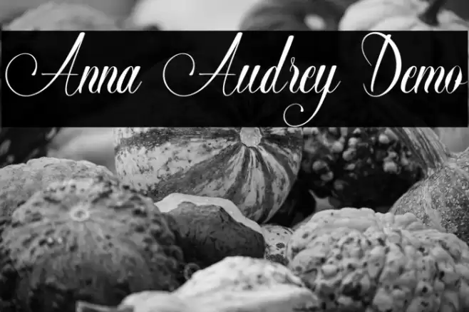 Anna Audrey Demo Font examples