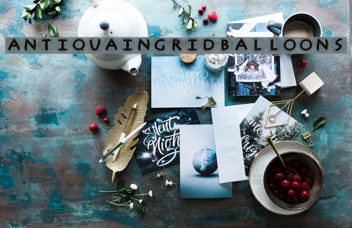 AntiquaInGridBalloons Font examples
