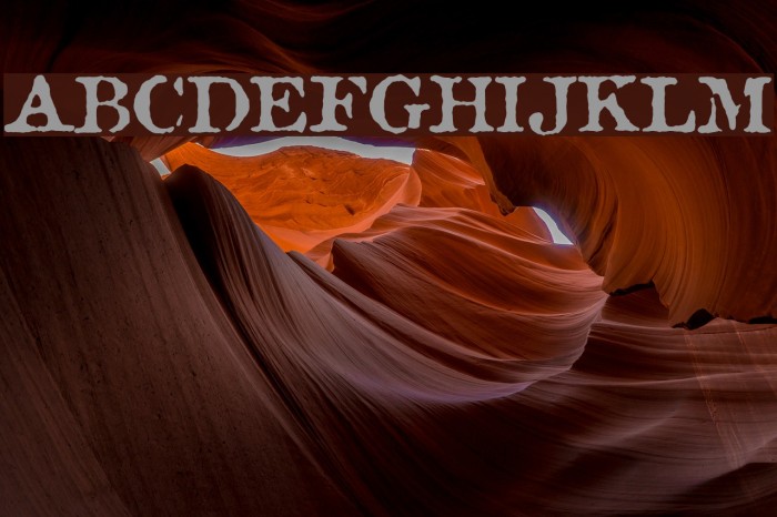 Antique Type Font examples