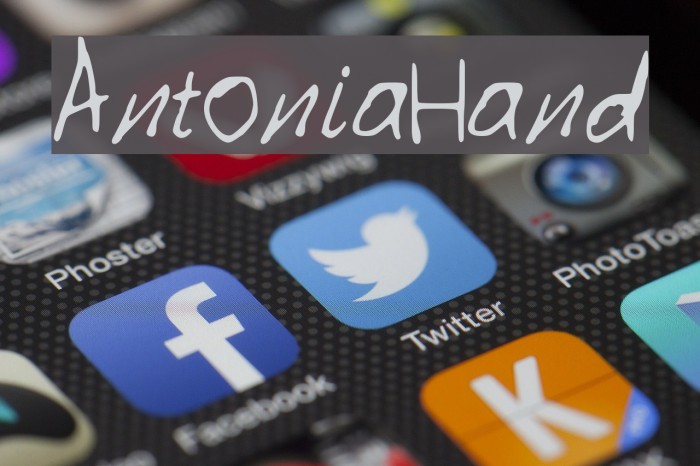 AntoniaHand Font examples