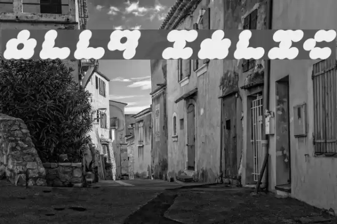 Apollo9 Italic Schriftart examples