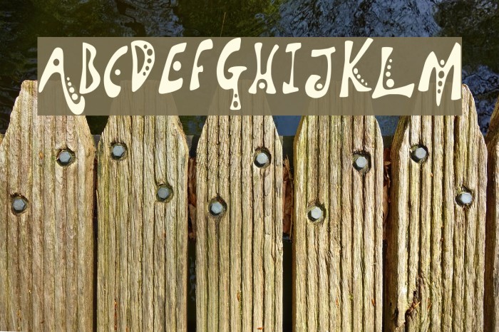 Aquanaut Font examples