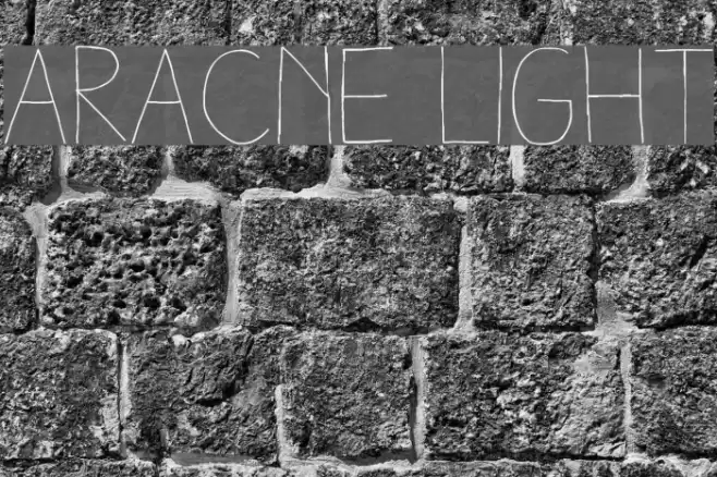 Aracne Light Font examples