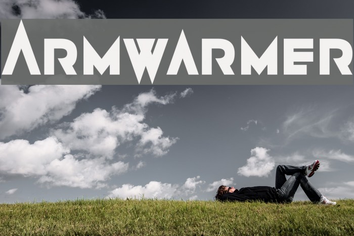 Armwarmer Font examples
