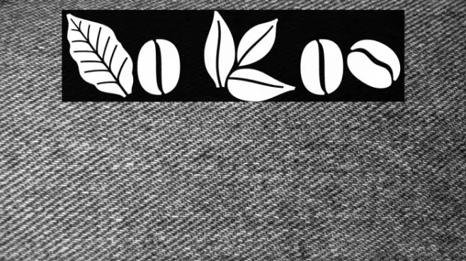 Aromatron Ornaments Font examples