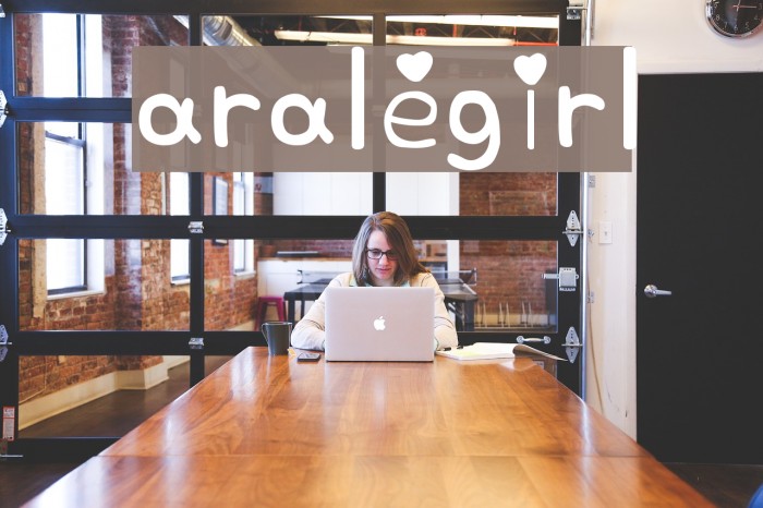 arale girl Font examples