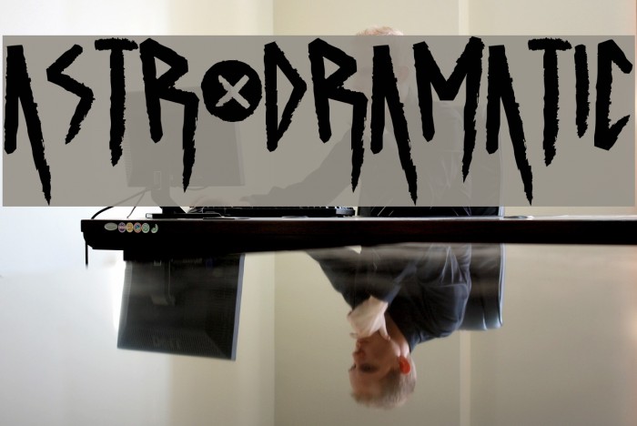 ASTRODRAMATIC Font examples
