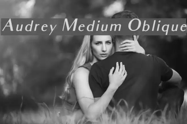 Audrey Medium Oblique examples