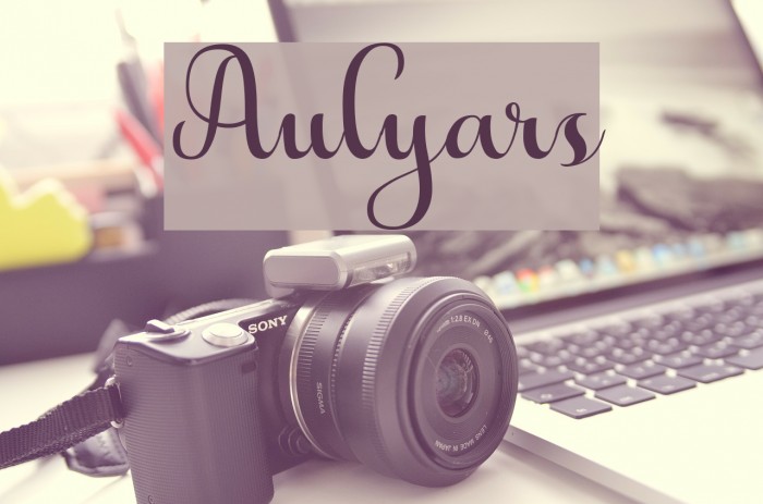Aulyars Font examples
