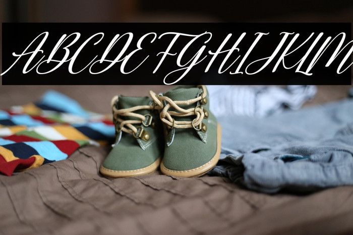 Aurely Lovely Italic Example 1