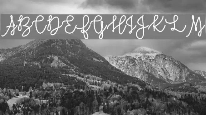 AutumnMoon Font examples