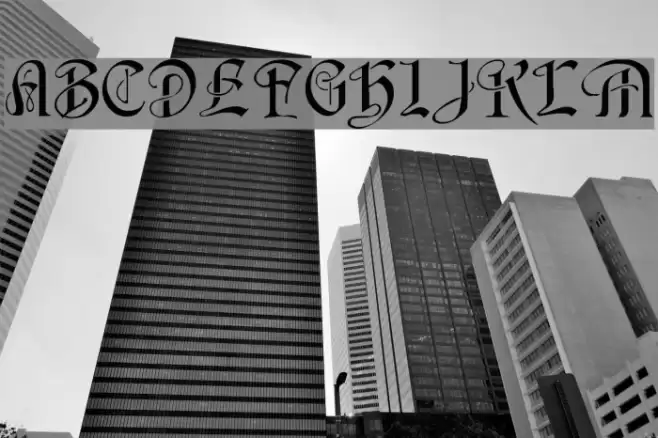 Averoigne Regular Caratteri examples