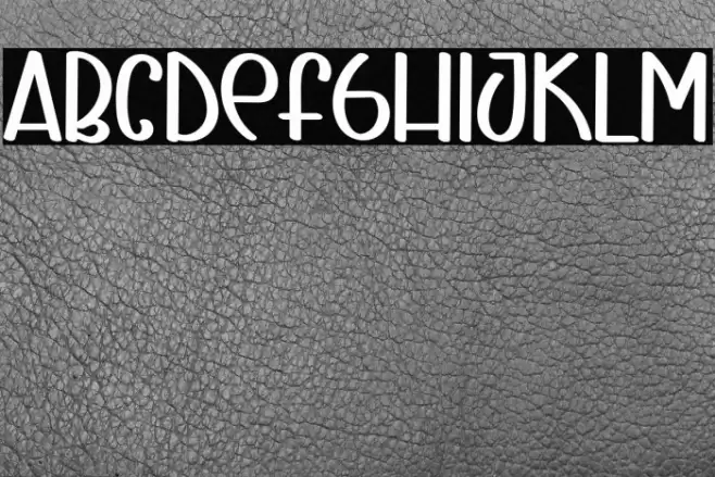 BABY QUEEN Font examples