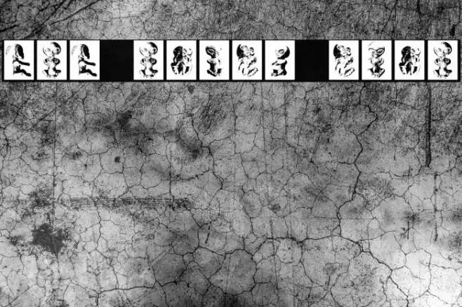 Baby Alien Regular Font examples