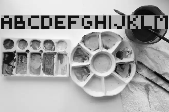 BackwardsPixelized Regular Schriftart examples