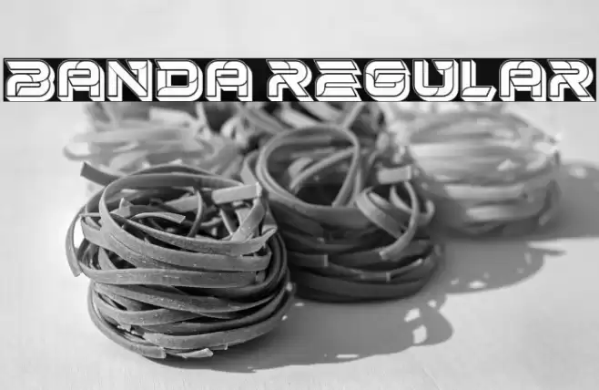 Banda Regular Font examples