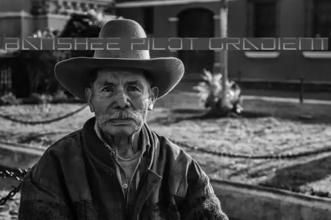 Banshee Pilot Gradient Font examples