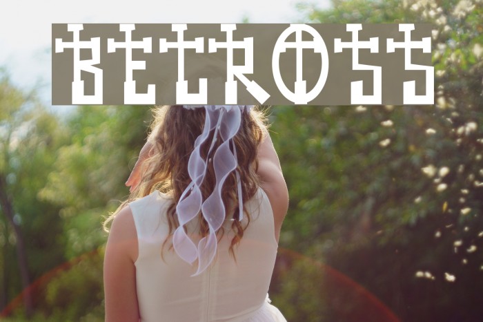BECROSS Font examples