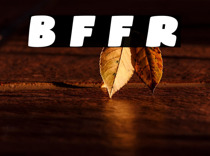 Bearty Free Font Regular Example 1