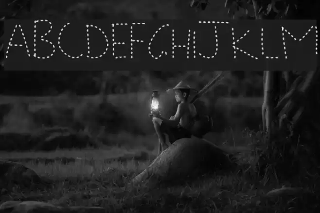 Behind Lines Font examples