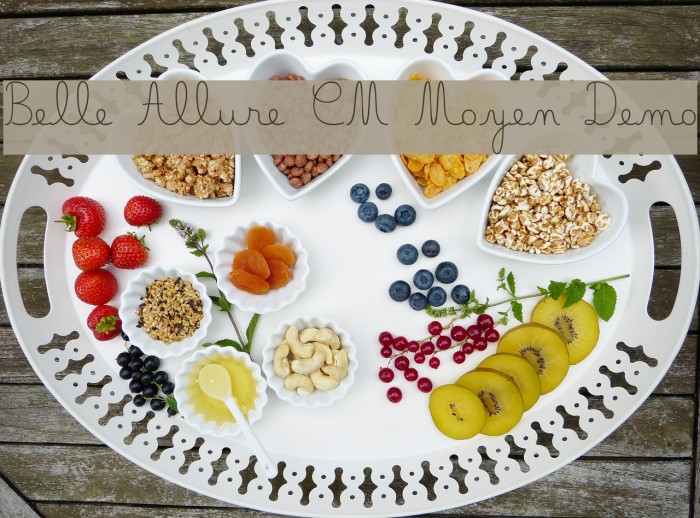 Belle Allure CM Moyen Demo Font examples