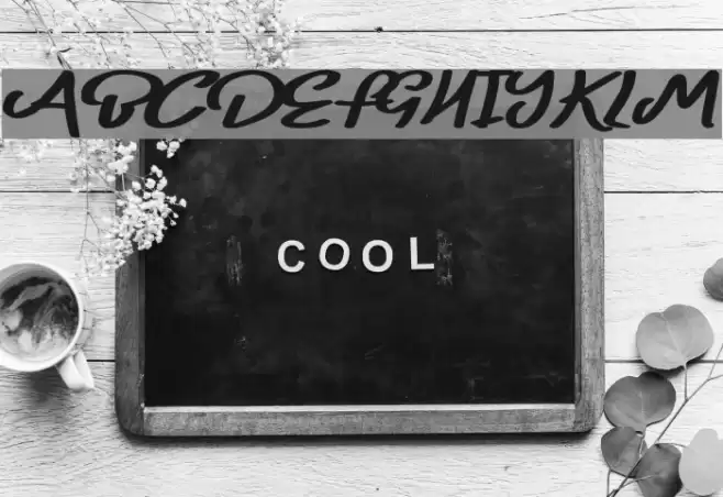 Belly Queens Font examples