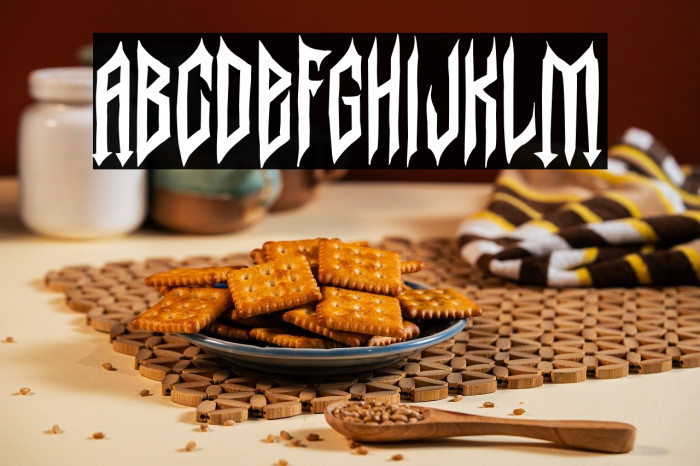 Berlin Dark Party Example 1