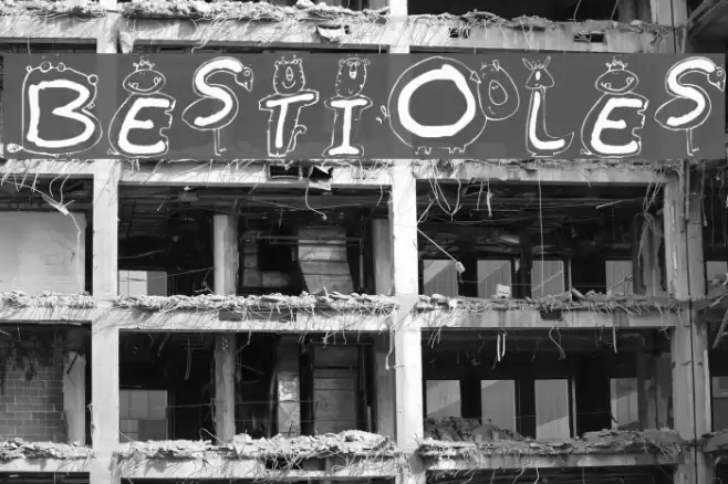 Bestioles Font examples
