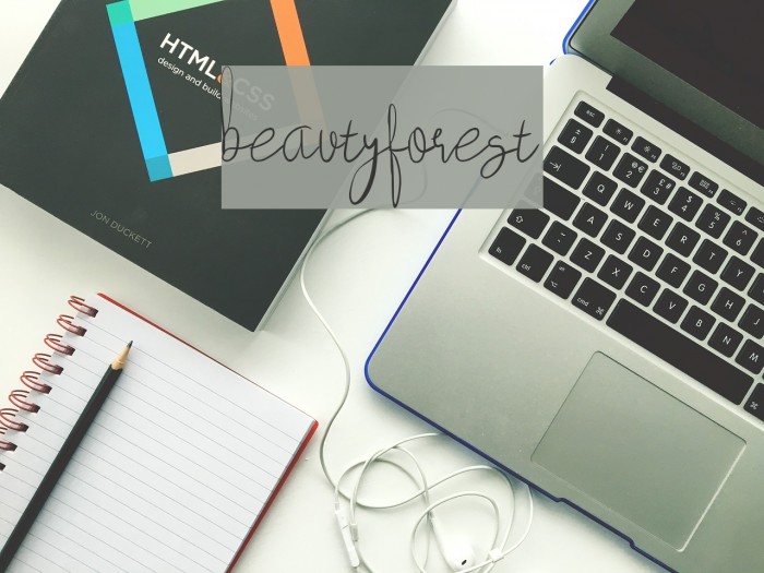 beautyforest Font examples