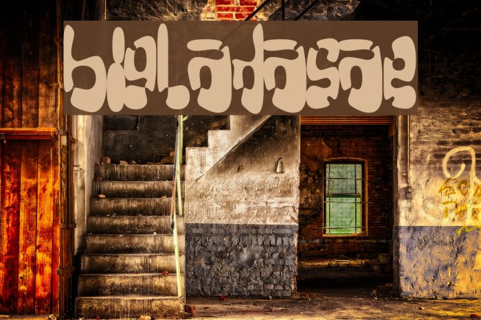 Big-Loada-Splatter Font examples